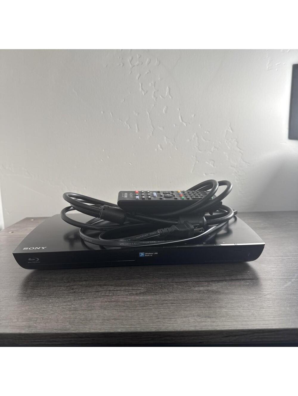 Sony BDP-S390 Blu Ray DVD Player with Remote Control Tested & Works